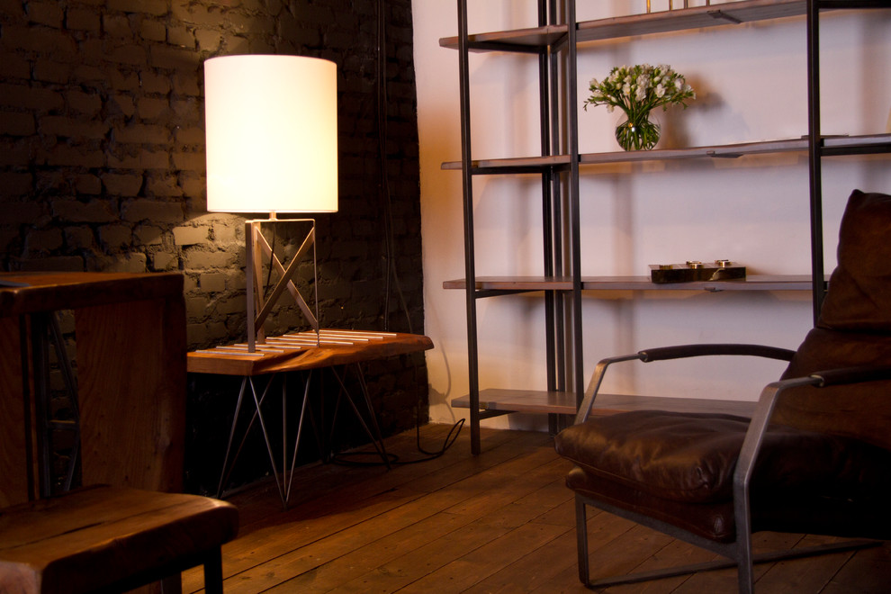 Лофт со столом