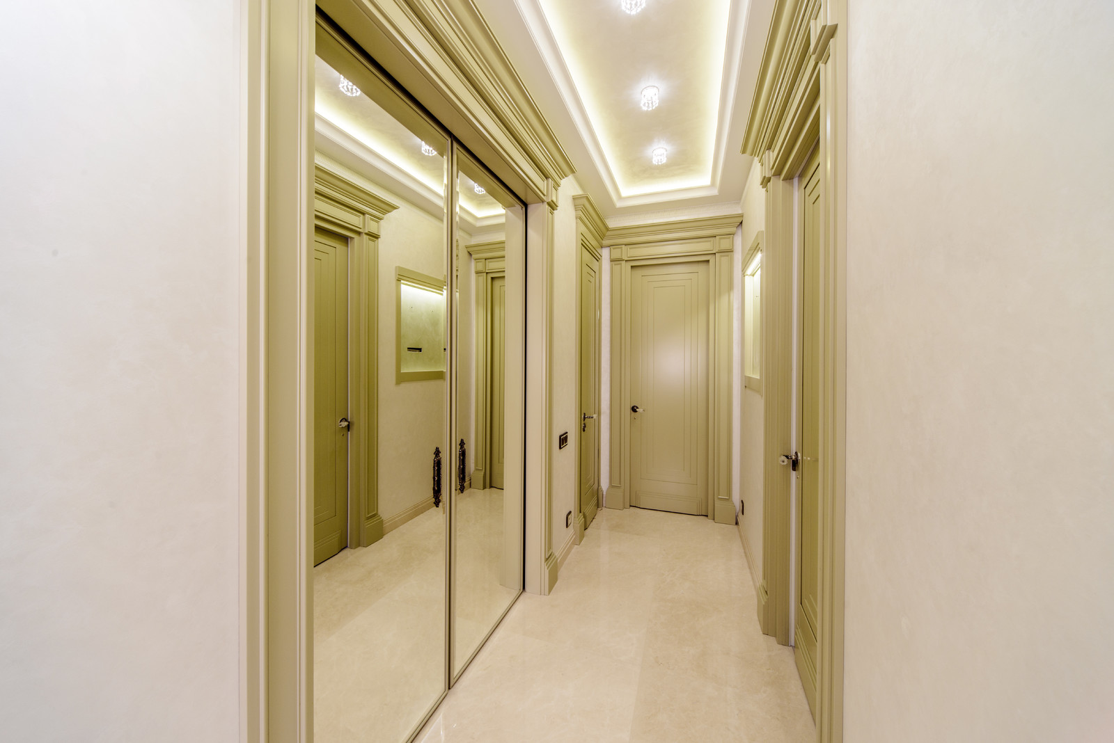 Отделка квартиры деревом