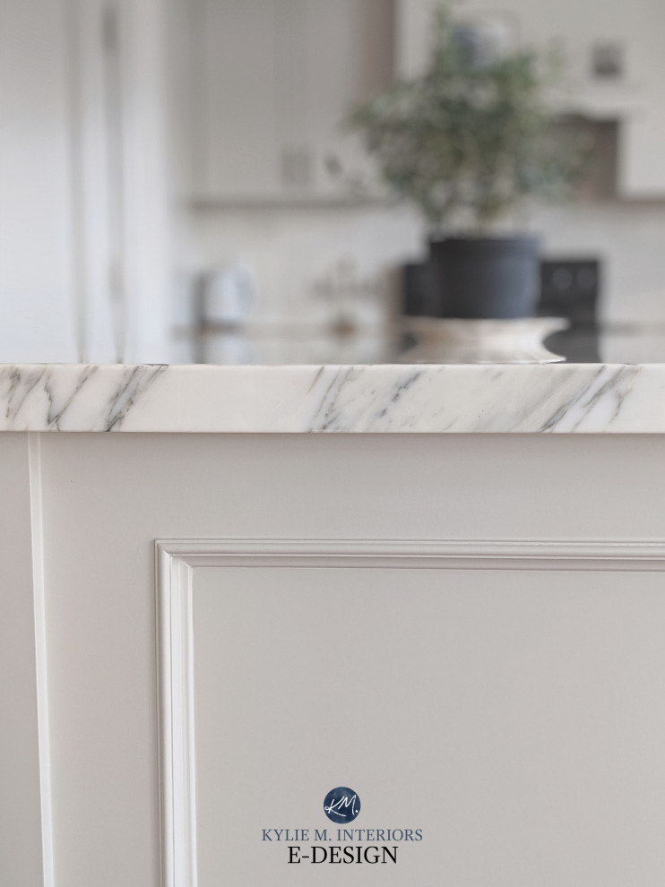Example of a mid-sized transitional u-shaped medium tone wood floor open concept kitchen design with a drop-in sink, shaker cabinets, gray cabinets, laminate countertops, gray backsplash, porcelain backsplash, stainless steel appliances, an island and beige countertops