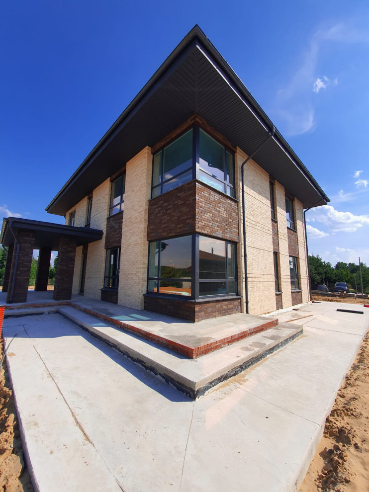 Кирпичный дом во Владимире