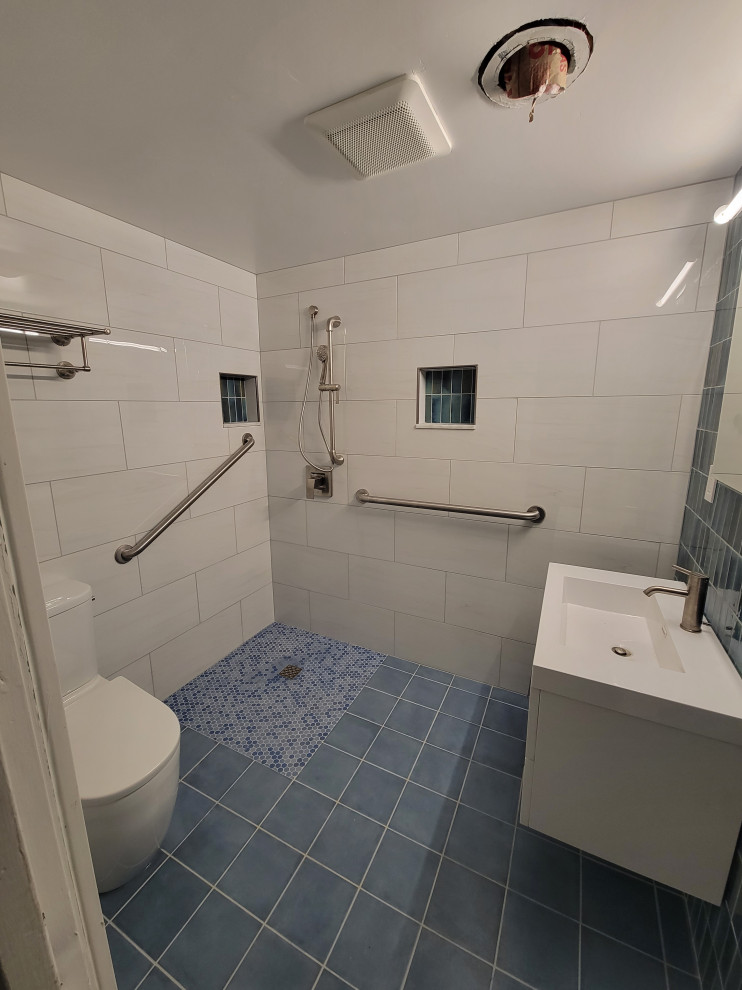 Wet Room, Curbless Shower