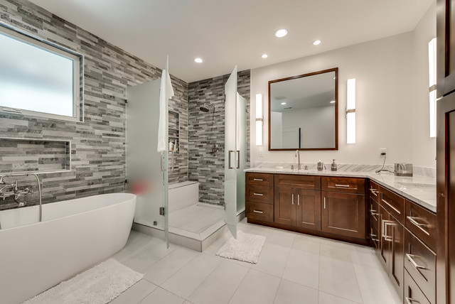 Transitional White transitional-bathroom