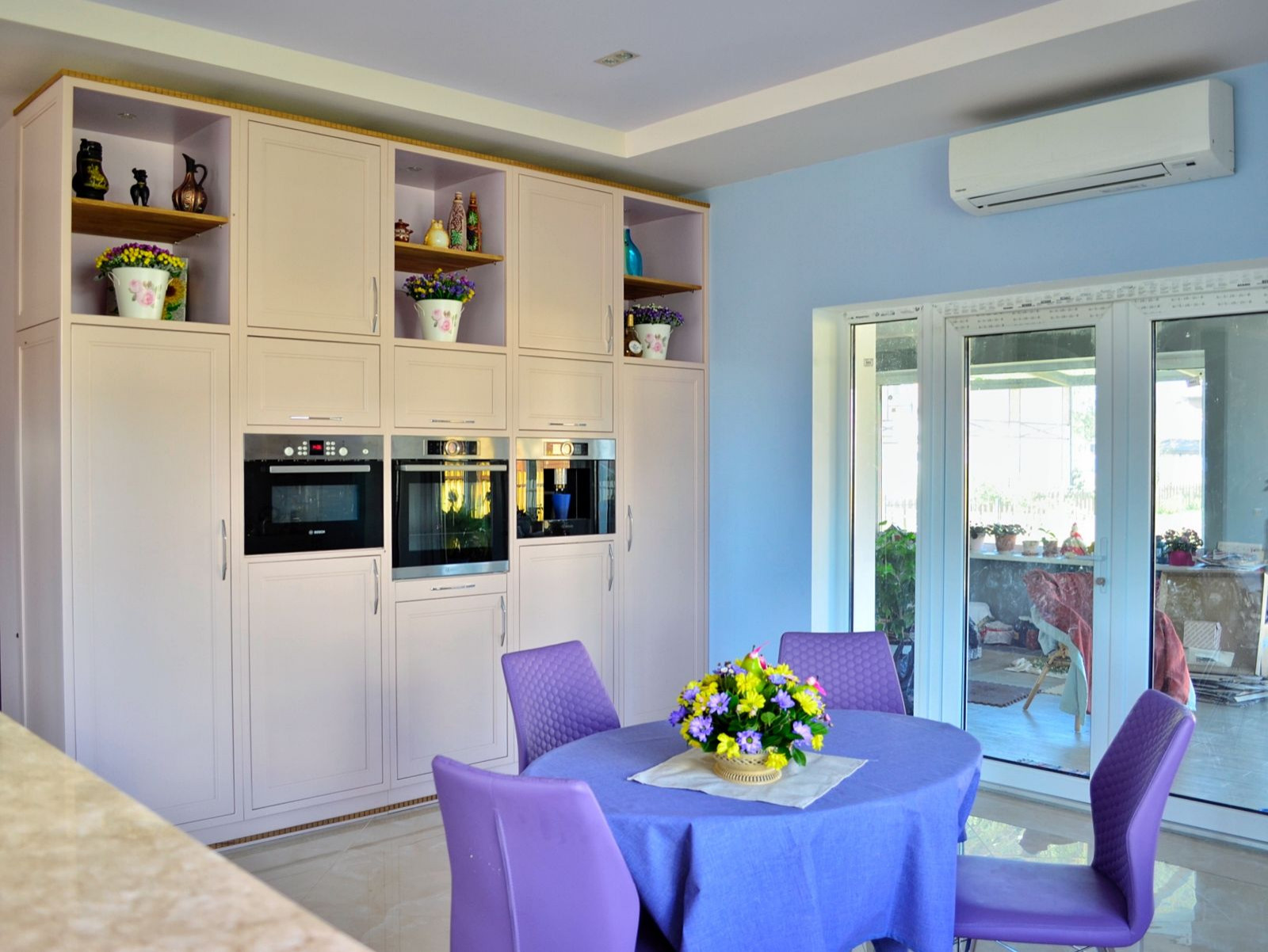 Обустройство просторной кухни