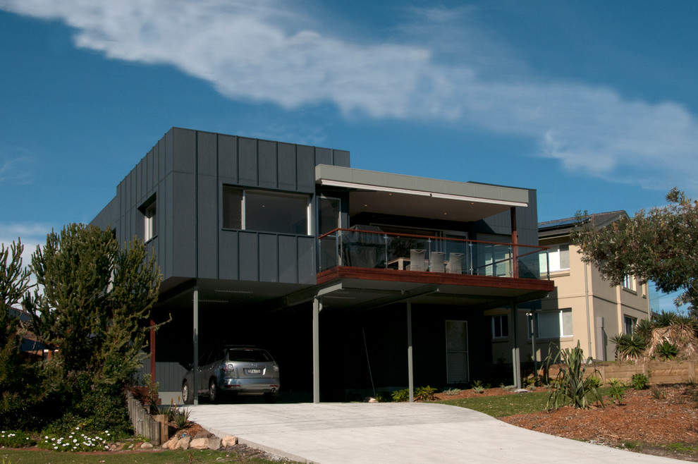 Design ideas for a contemporary exterior in Sydney.