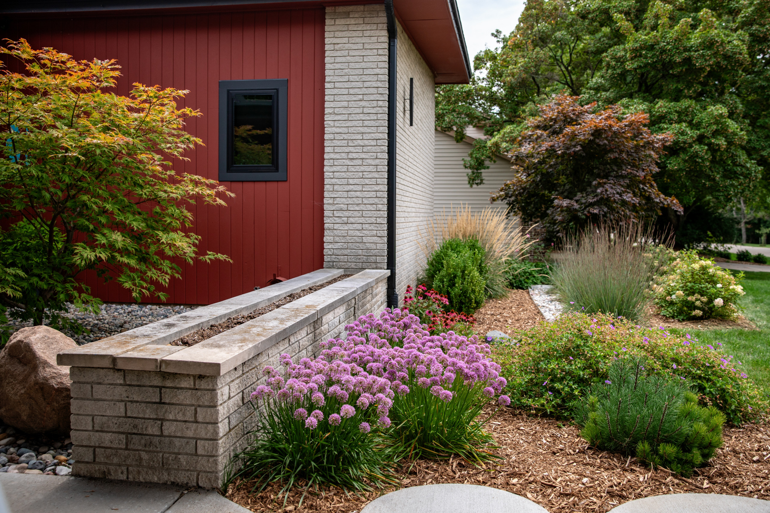Mid-Century Modern Front Yard - East Lansing, MI