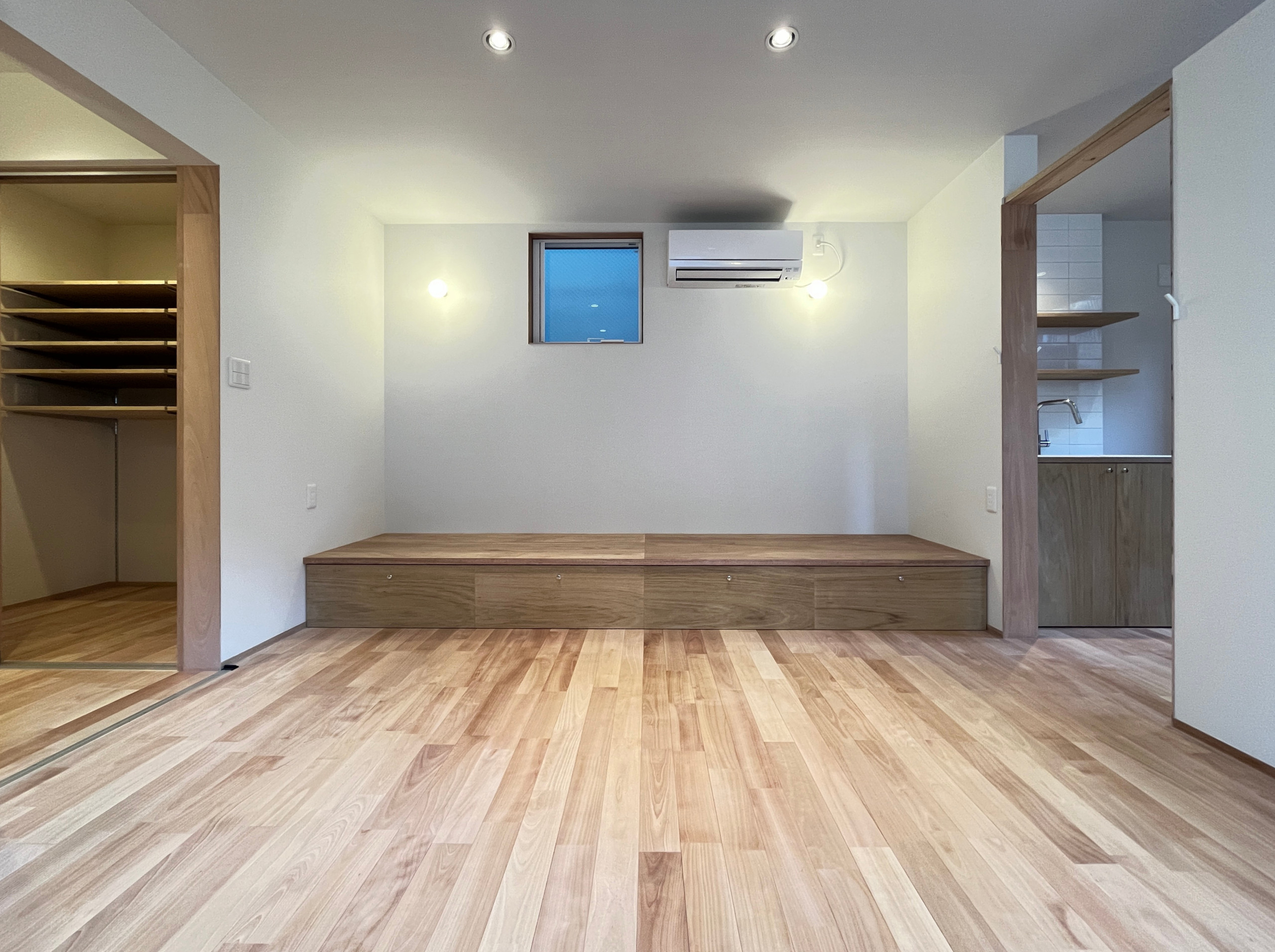 店舗兼用住宅　パン店　新宿　DONSUKE BAKERY