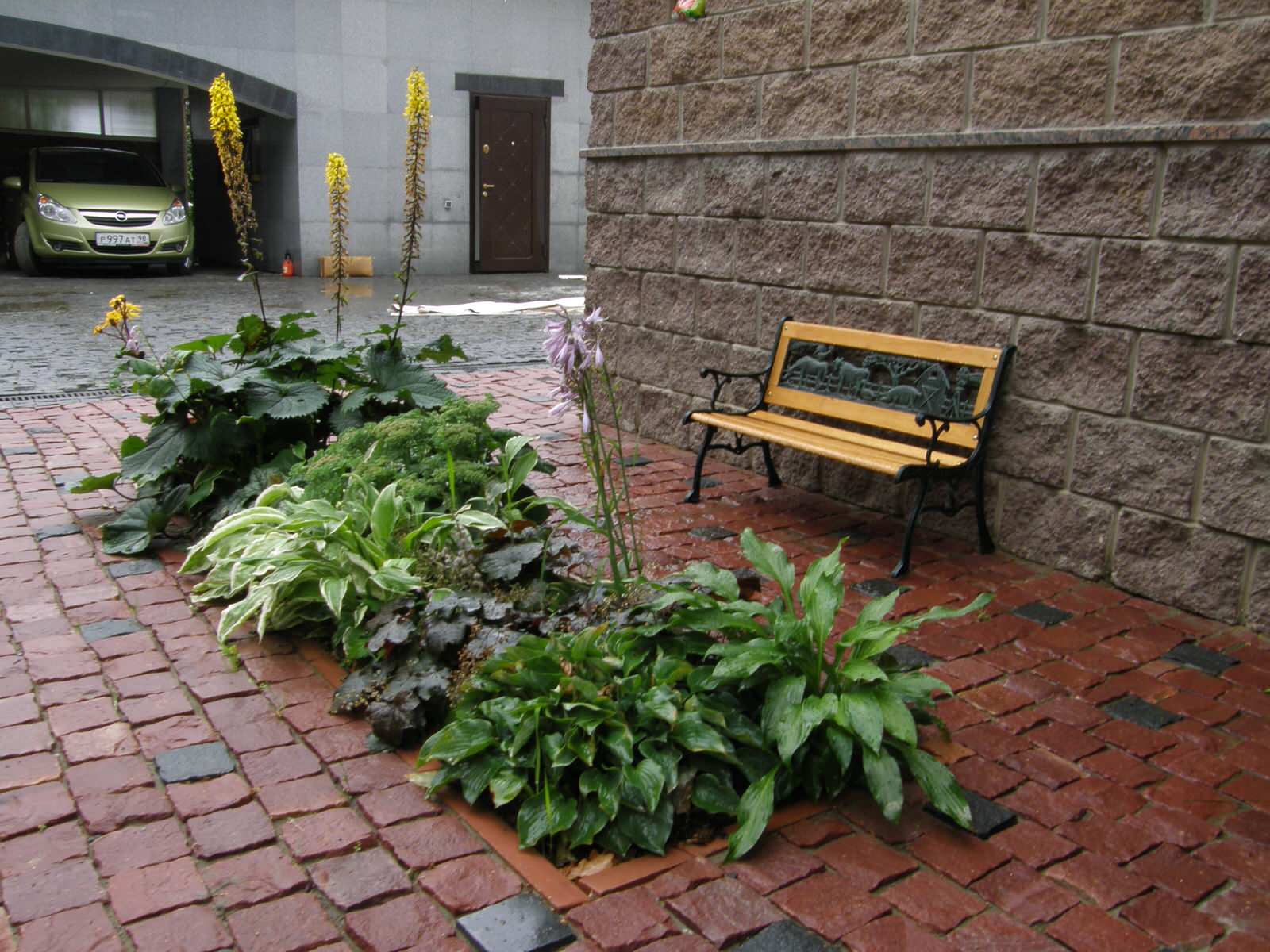 Мщение гранитной брусчаткой