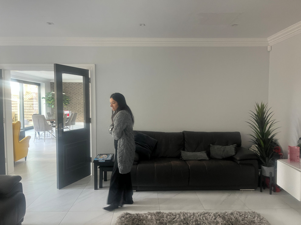 Modern Classic Living Room & Kitchen Refresh