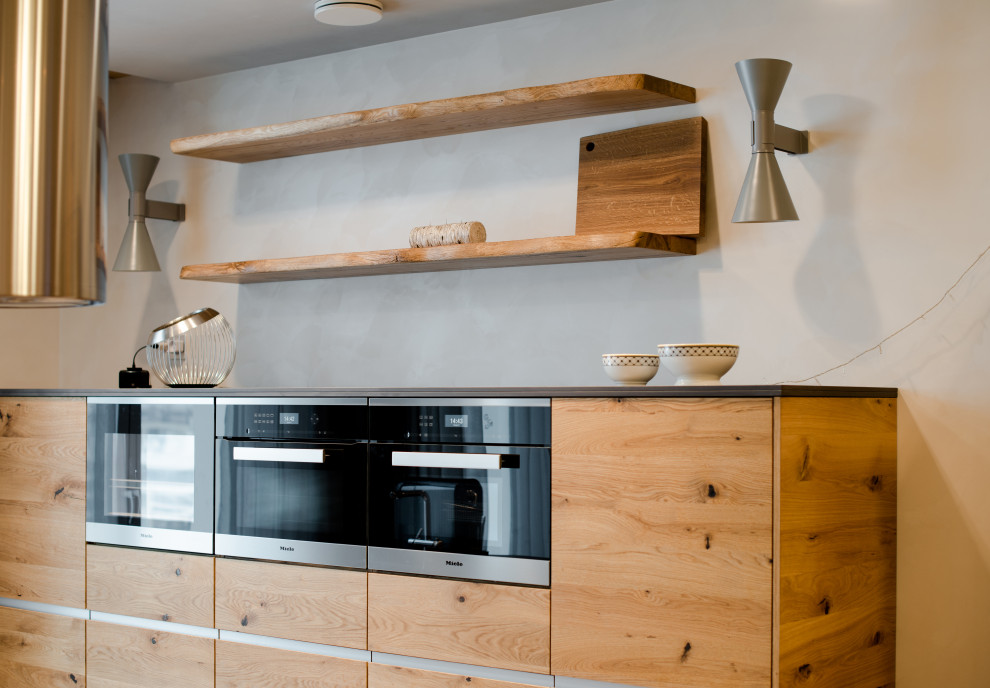 Дубовый интерьер загородного дома