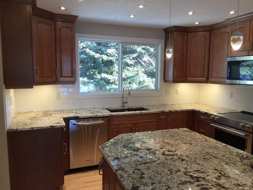 Transitional kitchen photo in Calgary