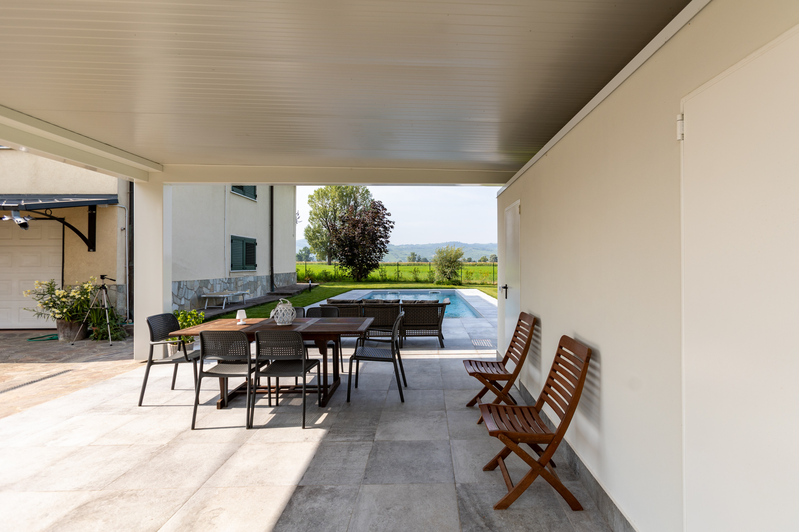 Villa SM | Realizzazione nuova piscina esterna con portico