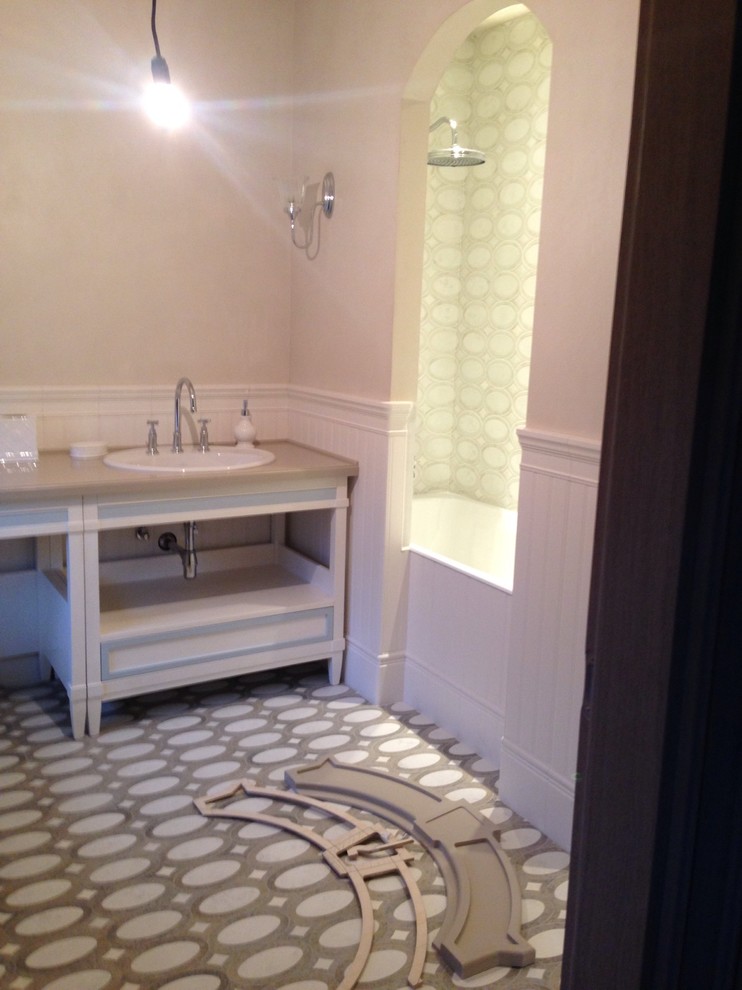 Кемень, керамика.