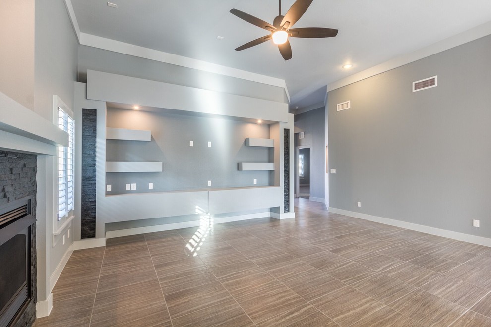 Inspiration for a transitional home design remodel in Austin