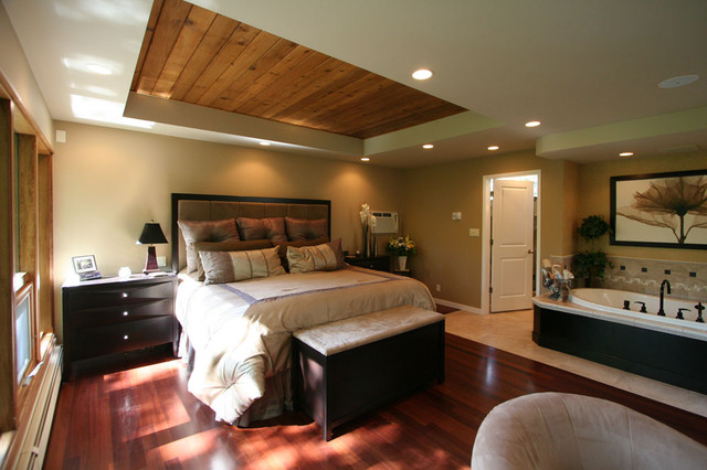 Master Suite With Bathtub Contemporary Bedroom