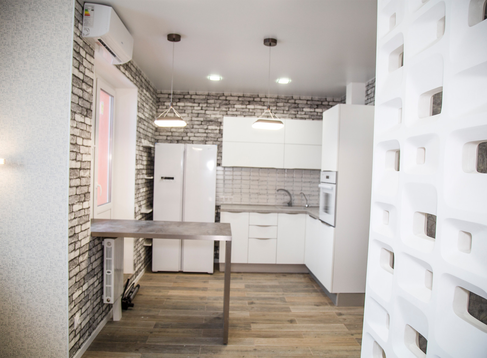 Маленькая уютная кухня