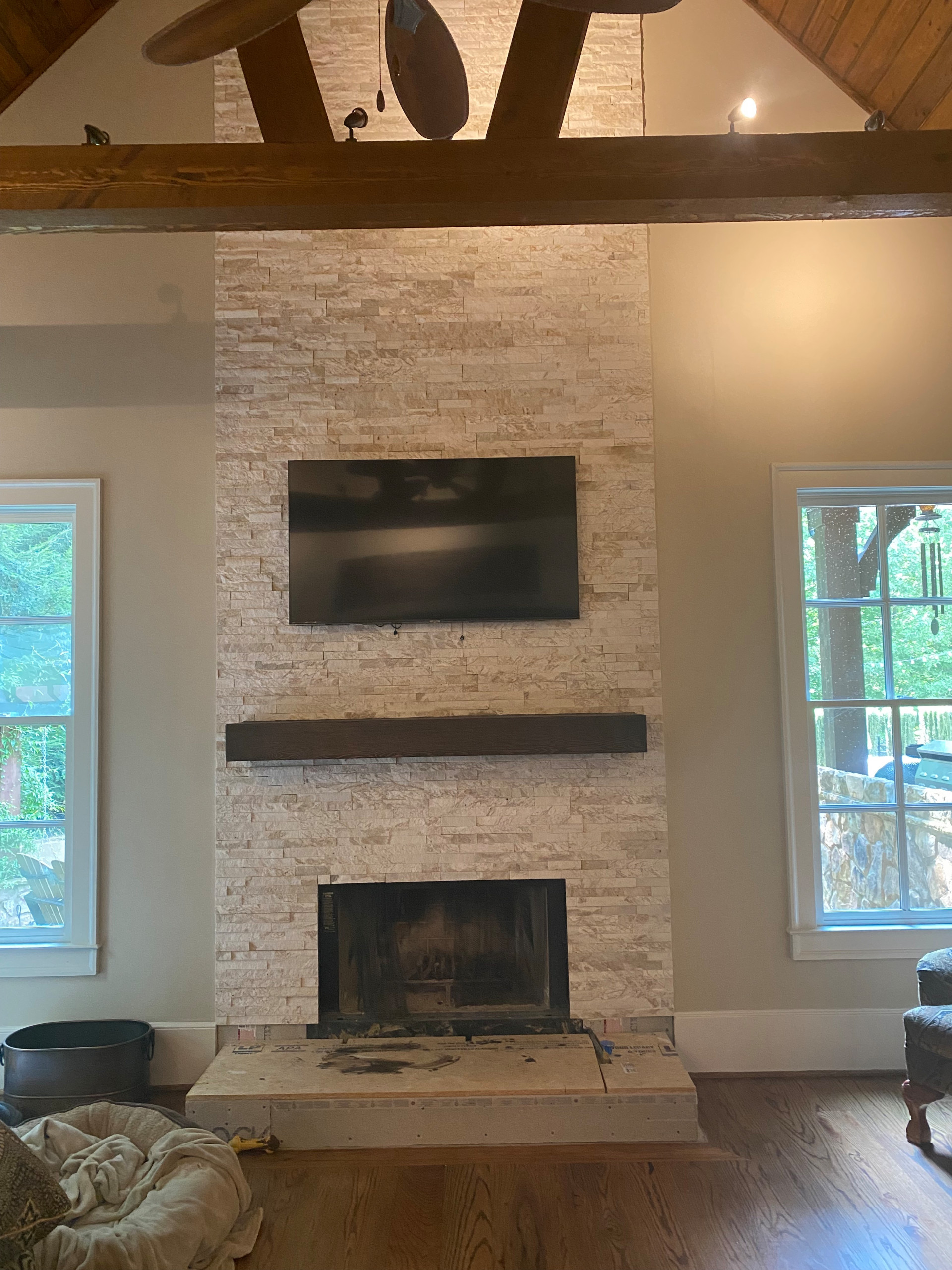 Fireplace & Family room Marietta