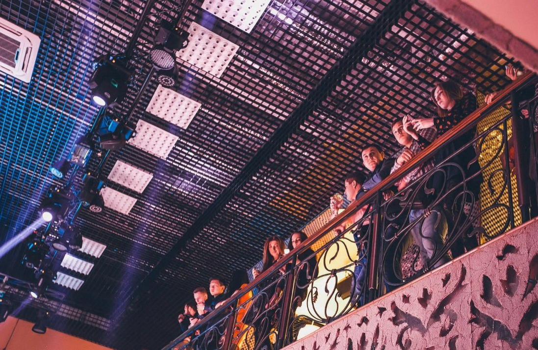 LIKE Resto-Club & Lounge