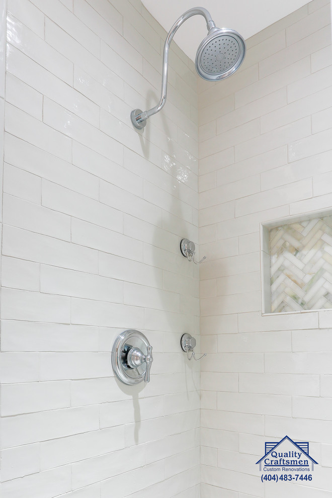 Home design - transitional home design idea in Atlanta