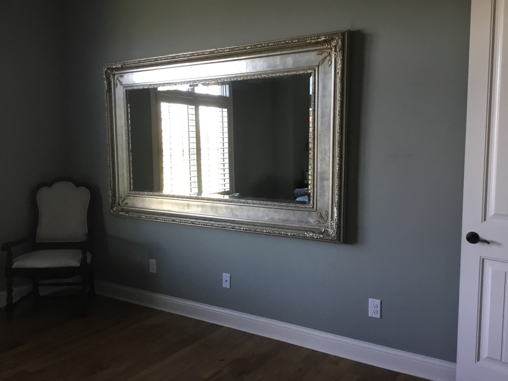 How to Paint a Mirror Frame Silver