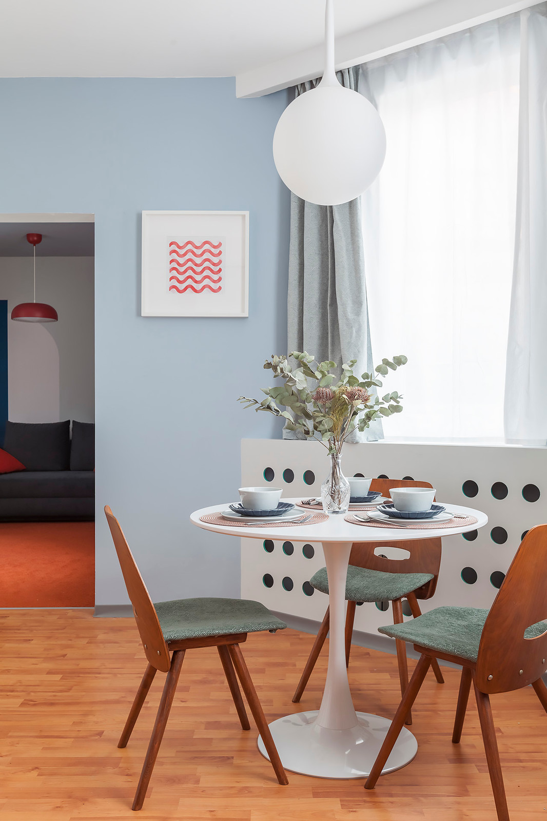 Красочные двухэтажные аппартаменты