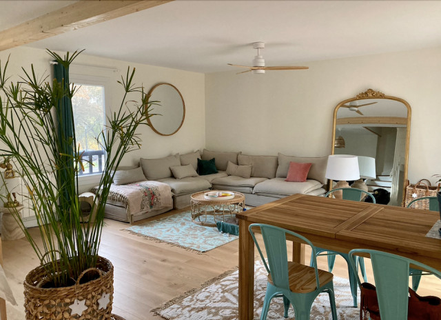 Cottage contemporary-vardagsrum