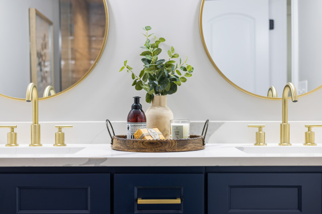 Bathrooms modern-badezimmer