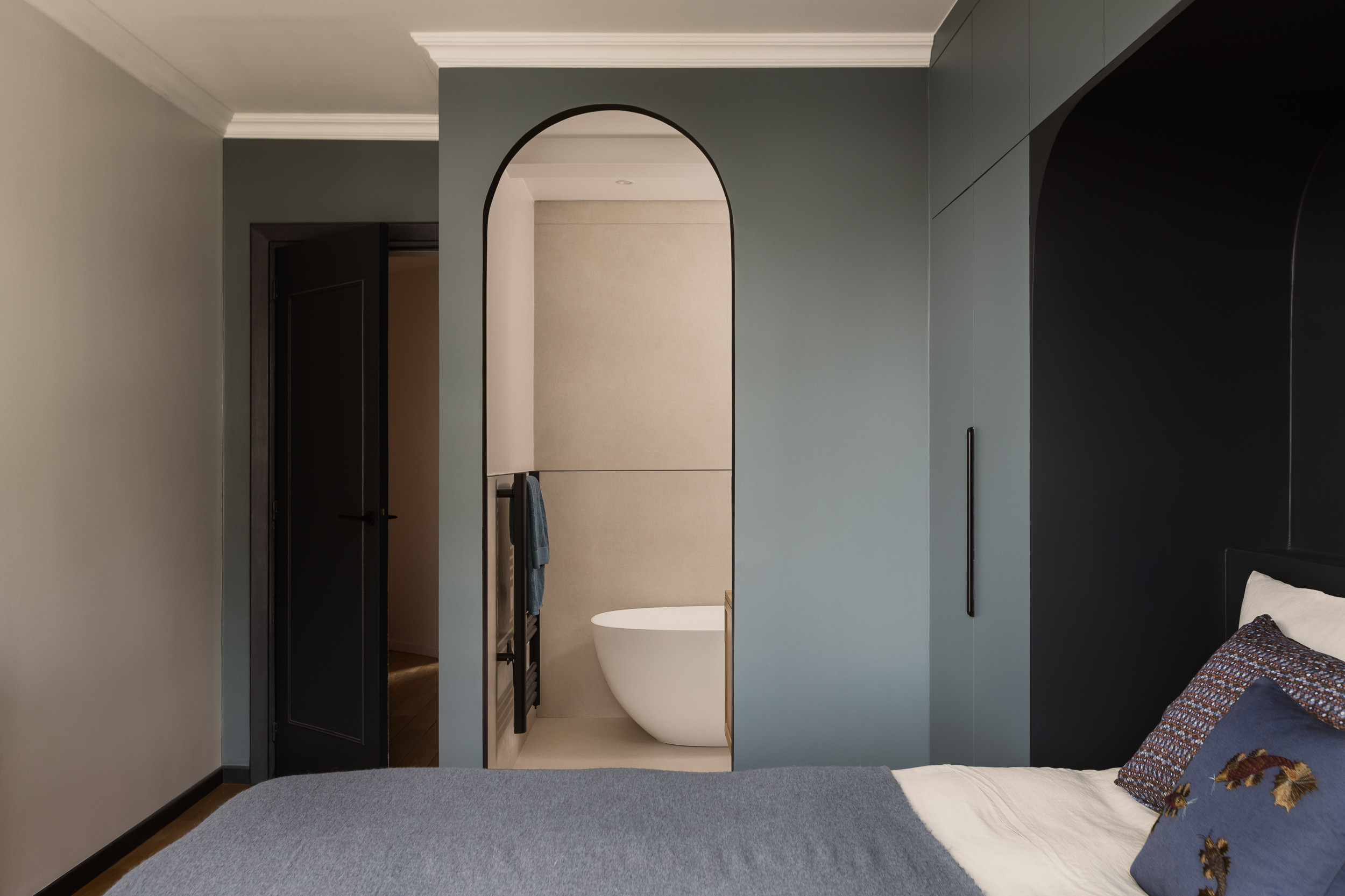 Circulations, courbes et nouvelle respiration pour ce 105m2