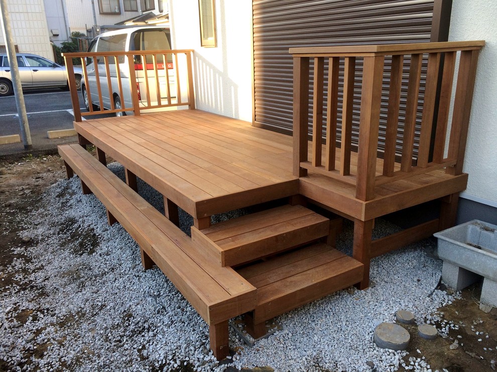 Design ideas for a country deck in Tokyo Suburbs.