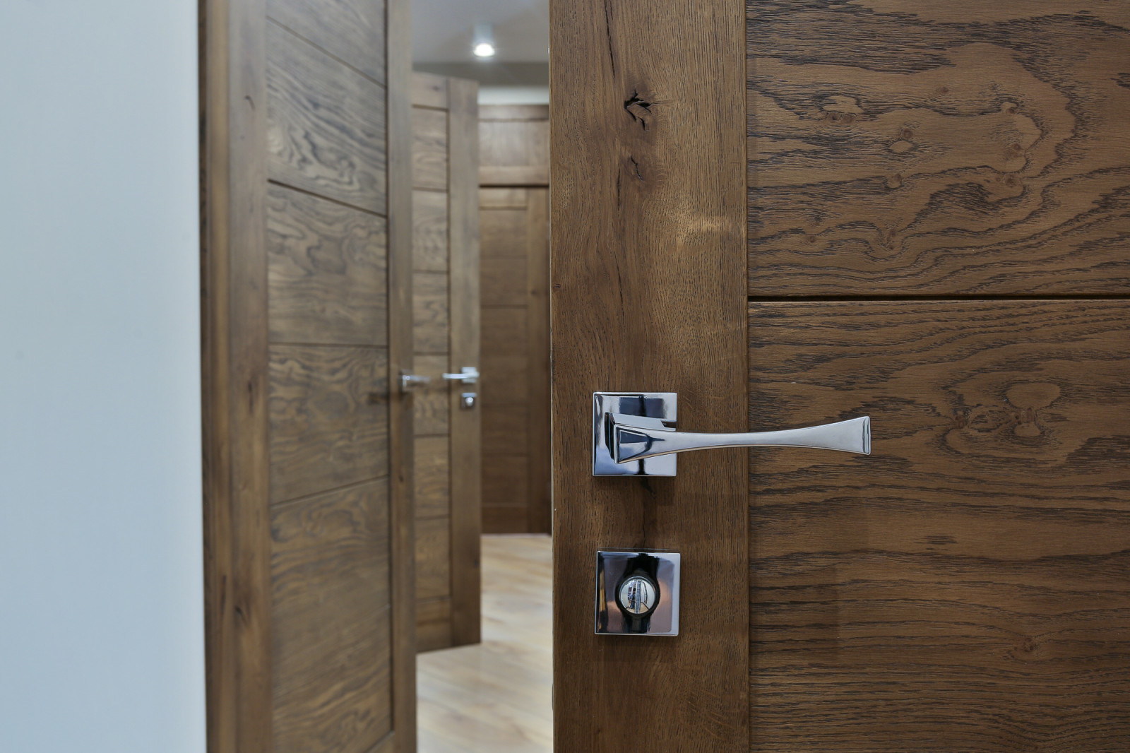 Фурнитура в интерьере