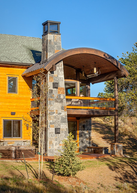 covered Master Deck contemporary-exterior