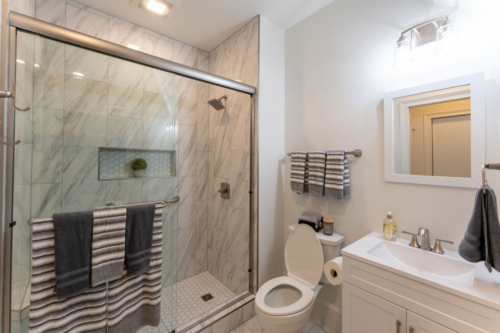 Fairvue Guest Bathroom