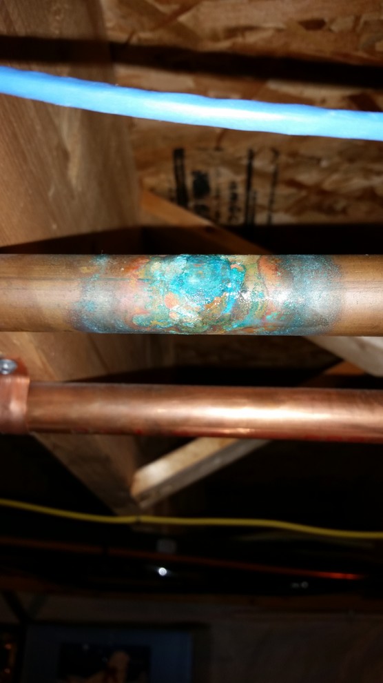 Condensation on copper pipe strange place