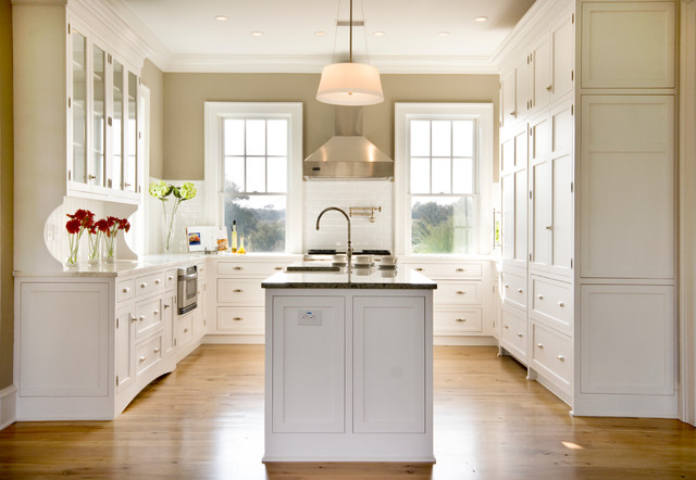 Interiors american-traditional-kitchen