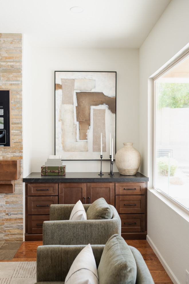 Inspiration for a transitional home design remodel in Phoenix