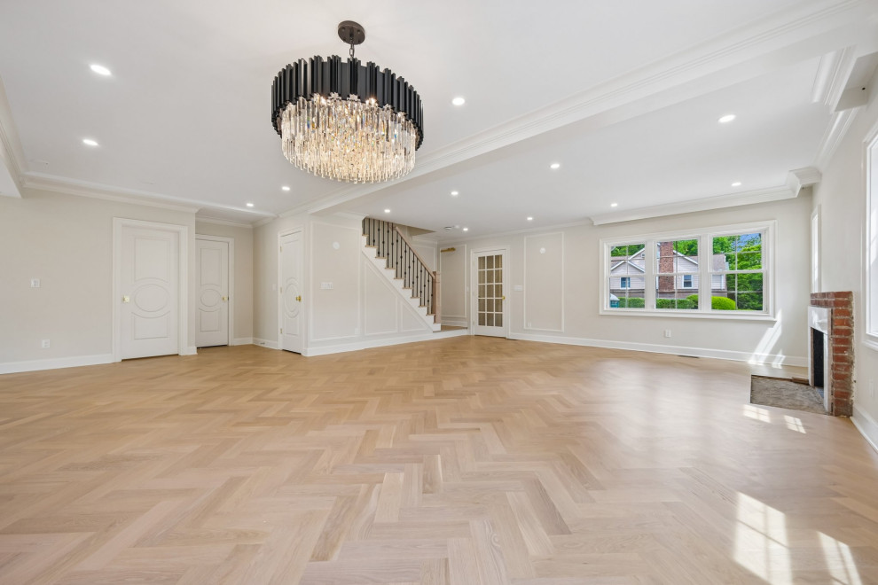 Living Room with Crystal Chandelier in Teaneck, NJ