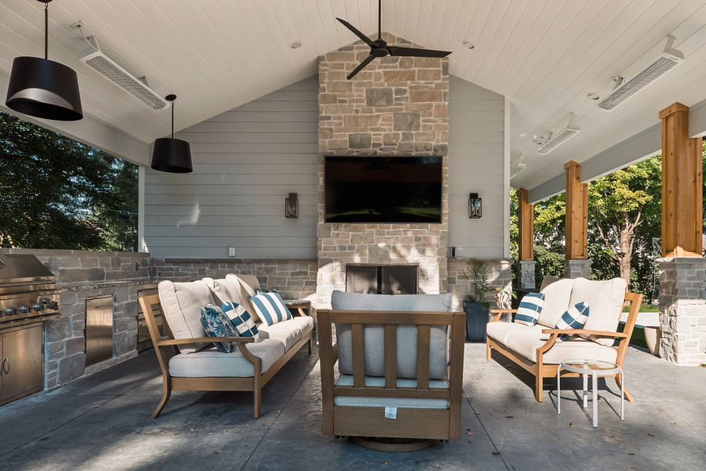 Covered Sitting Area