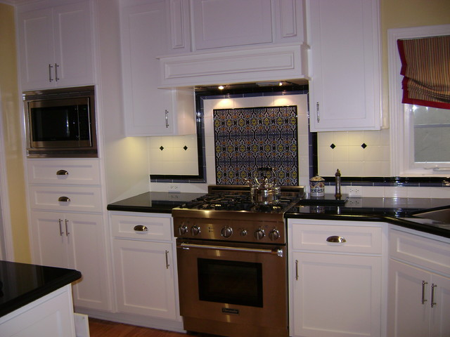 Chris Merenda-Axtell Interior Design traditional-kitchen