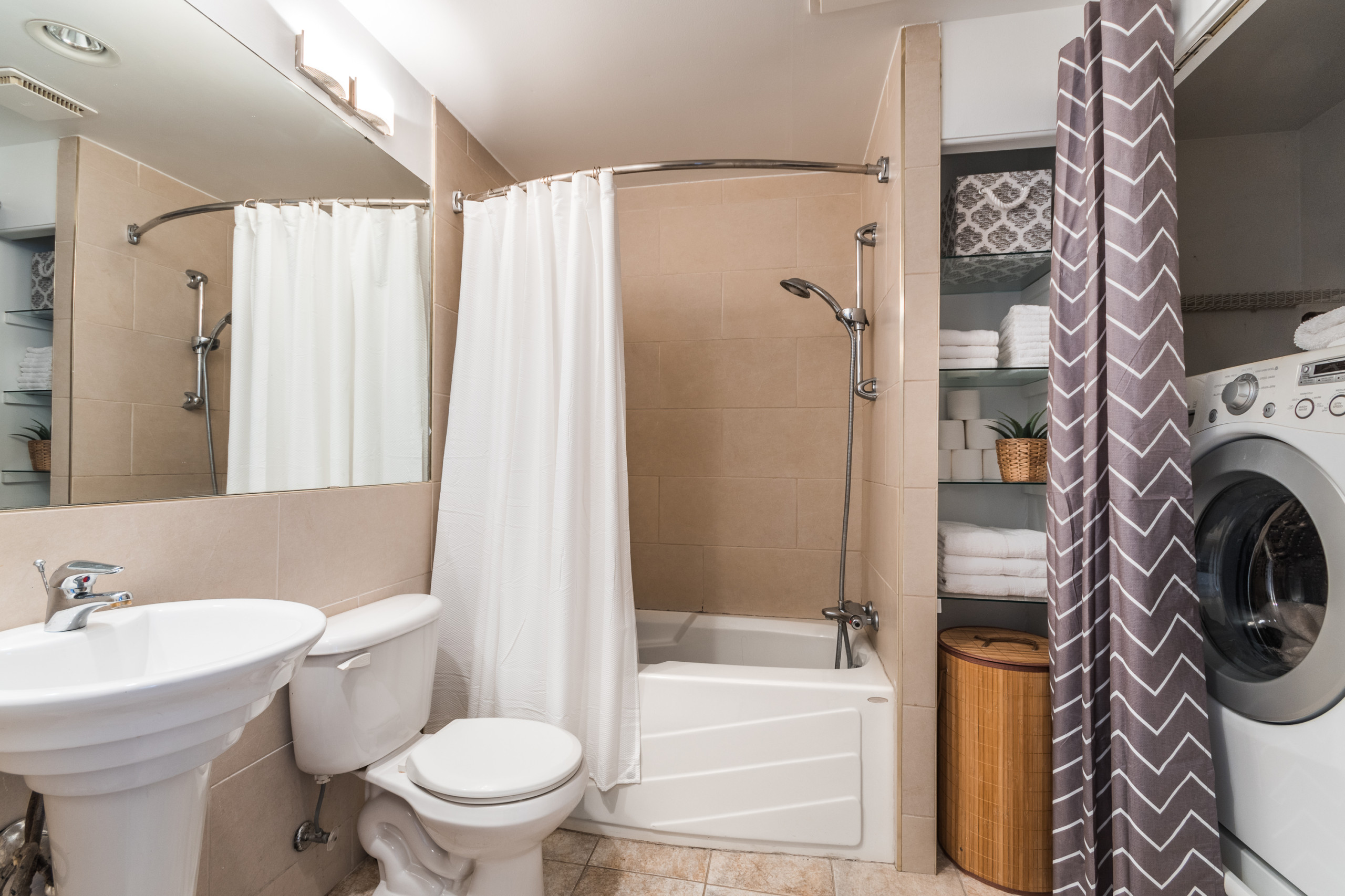 Staging - Griffintown Condon