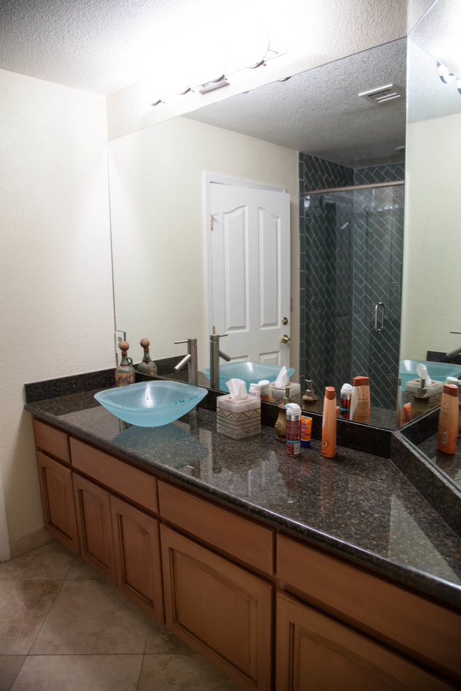 Inspiration for a contemporary bathroom remodel in Phoenix