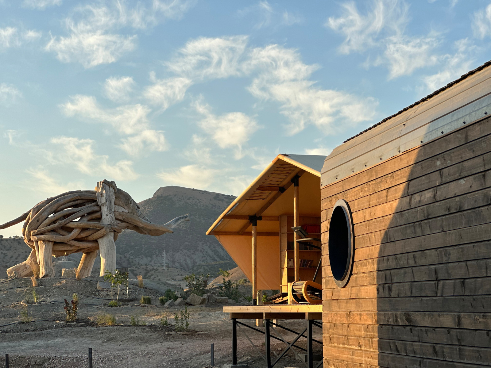 "Слон в удаве" Бухта Капсельская, Крым.