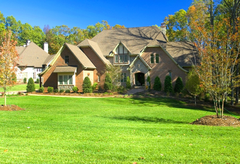 Design ideas for a transitional landscaping in Charlotte.