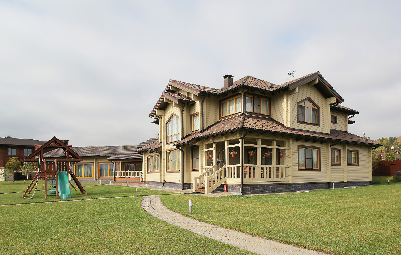 Дом из клееного бруса Екатерина