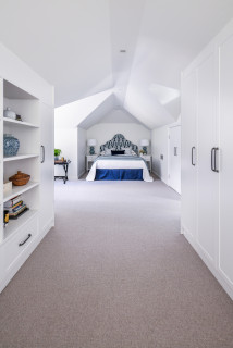おしゃれなロフト寝室 三角天井 のインテリア画像 75選 22年3月 Houzz ハウズ
