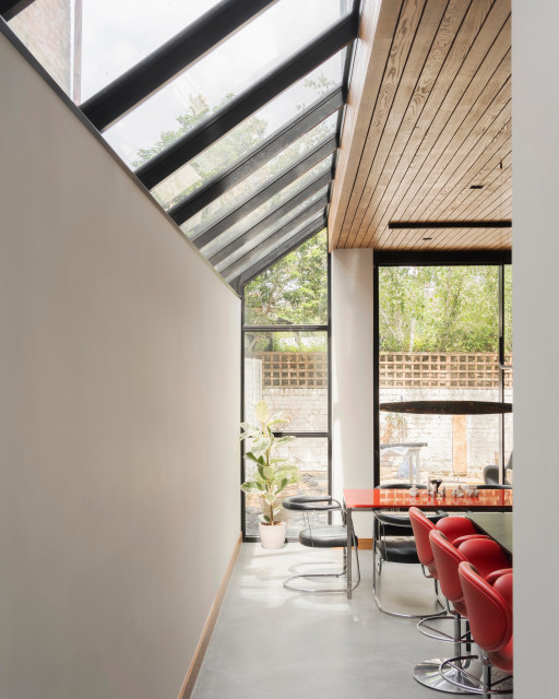 Scawen Road contemporary