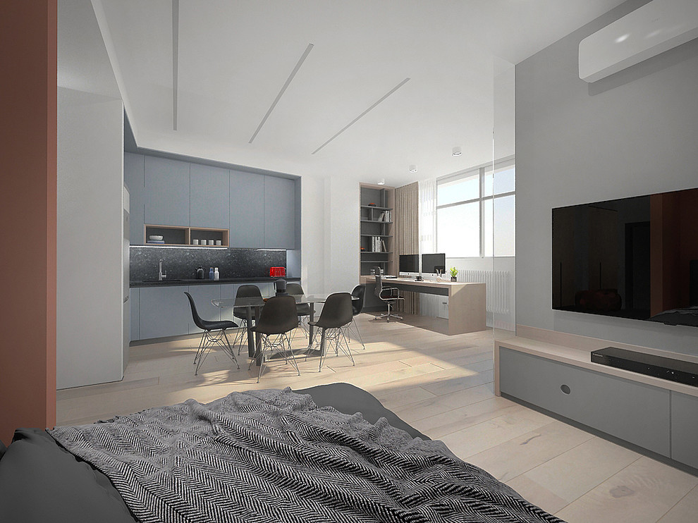 Студия в Москве