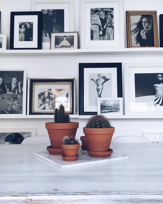 Фотография в интерьере / Черно-белые фотографии и скандинавский стиль