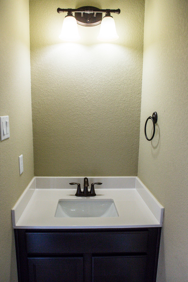 Example of a transitional bathroom design in Austin