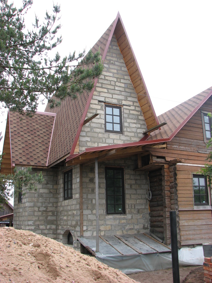 отделка фасадов "замученого хозяином"  коттеджа