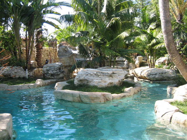 Rock Pool With Lazy River Tropical Garden Style Exotico