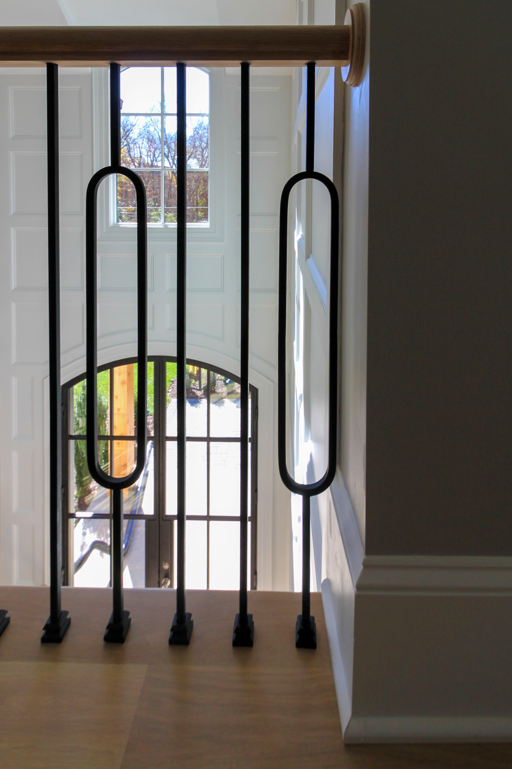 95_Remarkable and elegant floating elliptical staircase, McLean, VA 22101